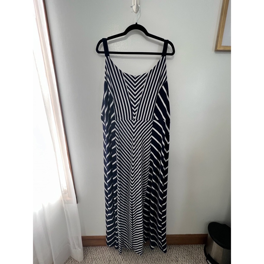 Maurice’s Maxi Dess